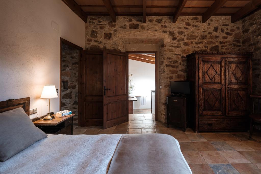 Can Barnosell - Els Masos D'En Coll Llaviá Quarto foto